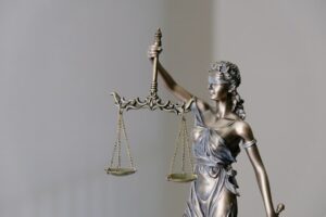 Geyve İş Avukatı ile İş Hukuku Sorunlarına Çözüm Bulun